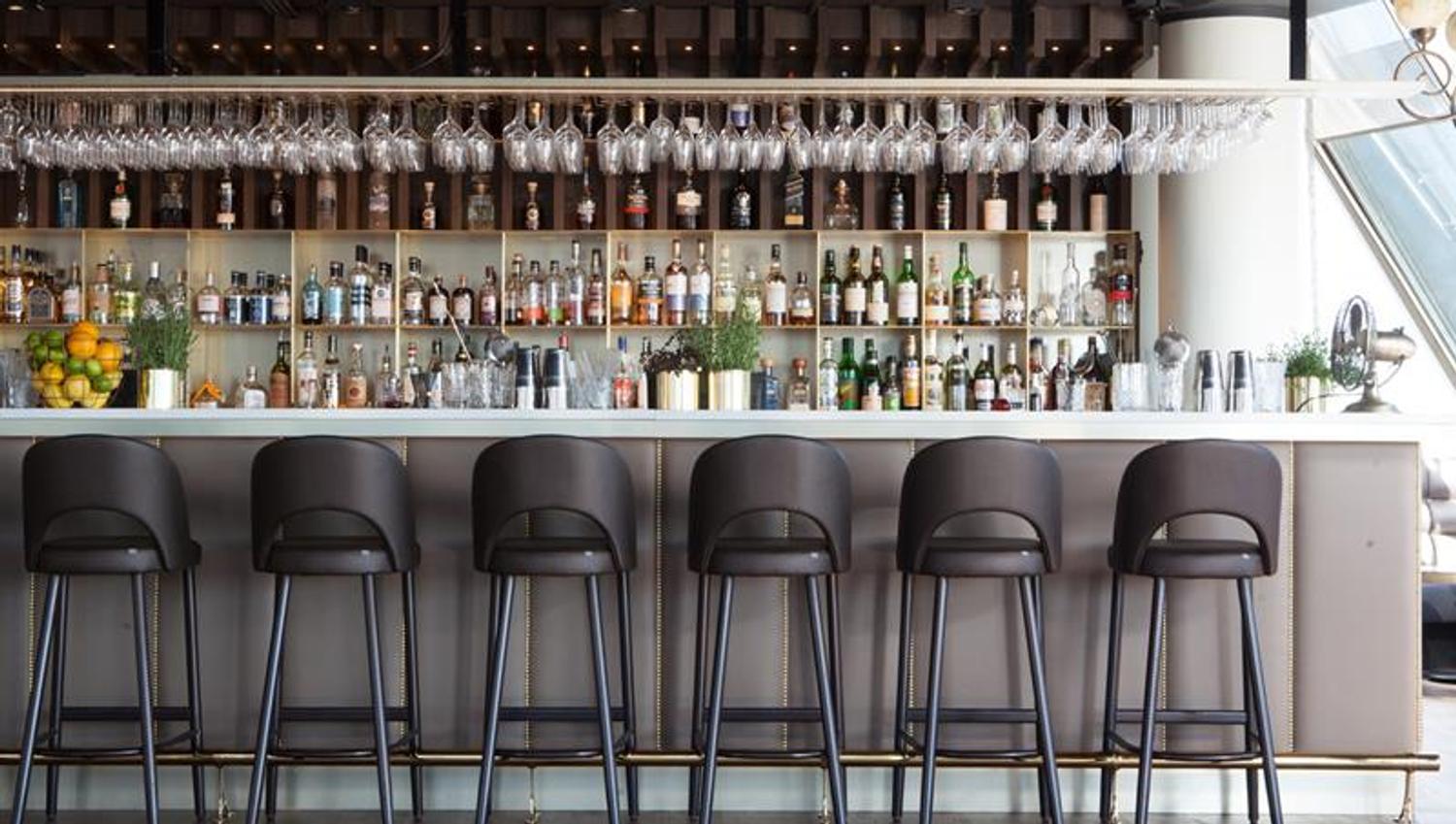 Eight Rooftop Bar in Oslo is reknown for its great selection of drinks.