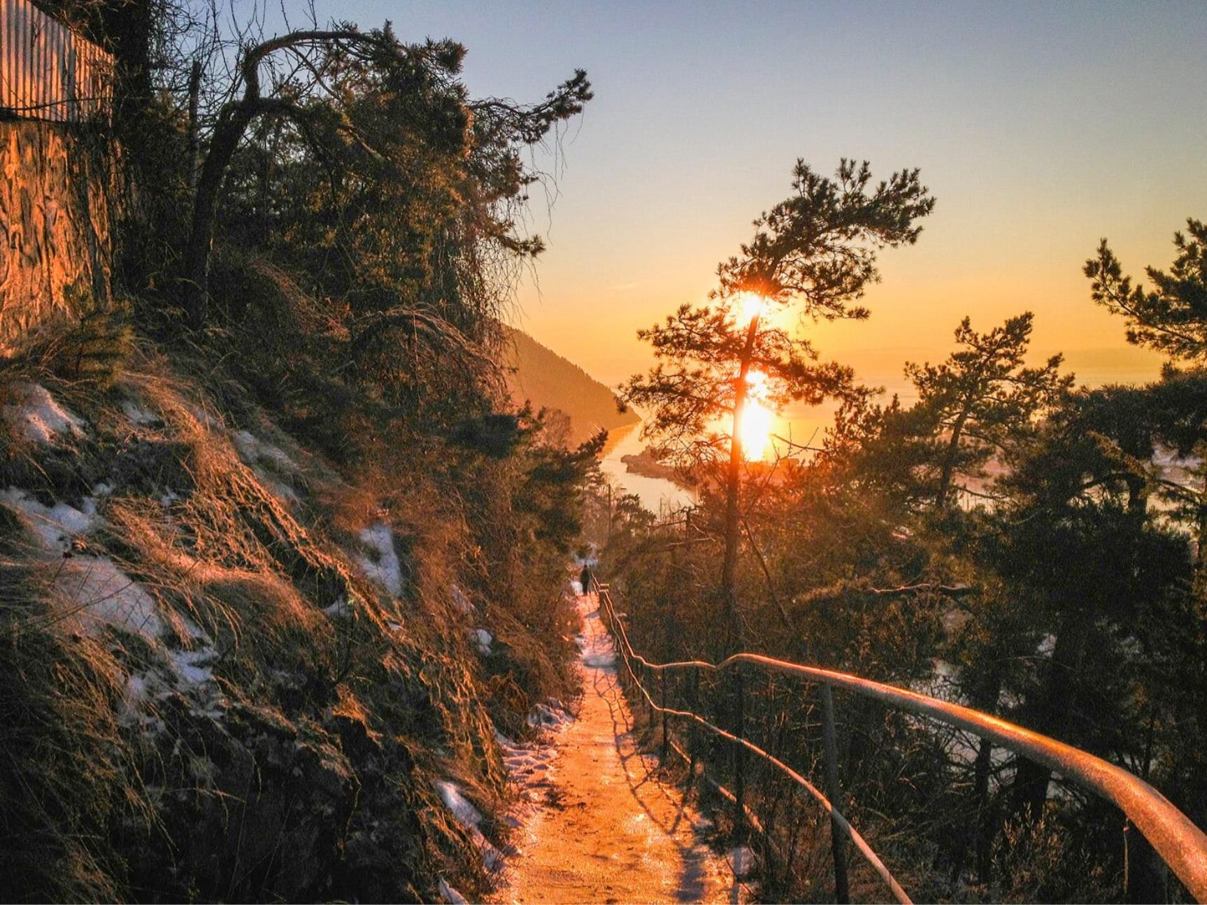 Trail at Nesodden in sunset