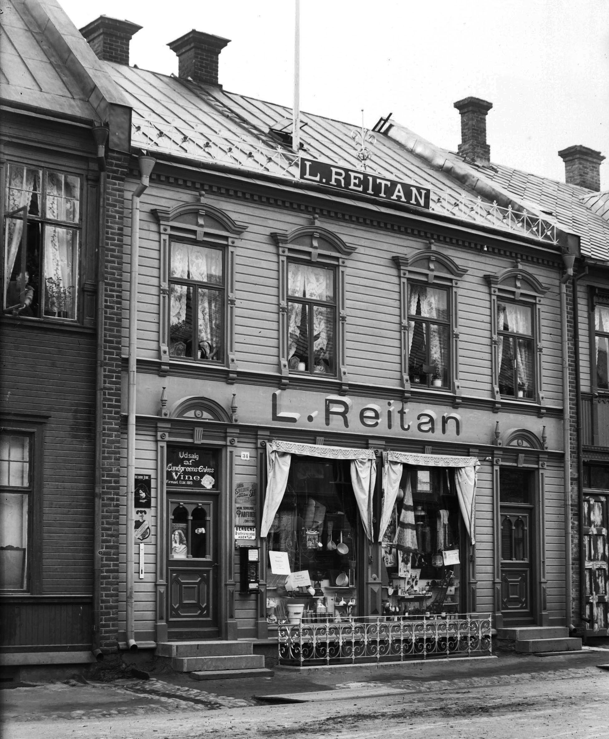 Levanger Fotomuseum - Reitangården, år ukjent. Foto: Bjerkan.