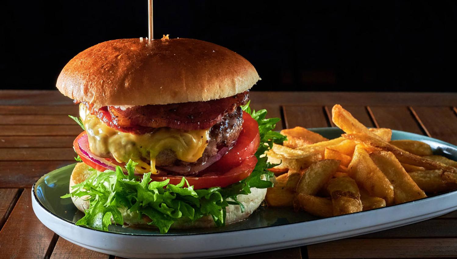 burger "mighty Beast" is served at Jimmy's Restaurant and Bar in Porsgrunn