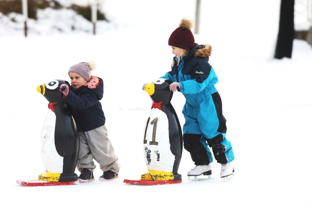 children on the ice rink at Skien leisure park