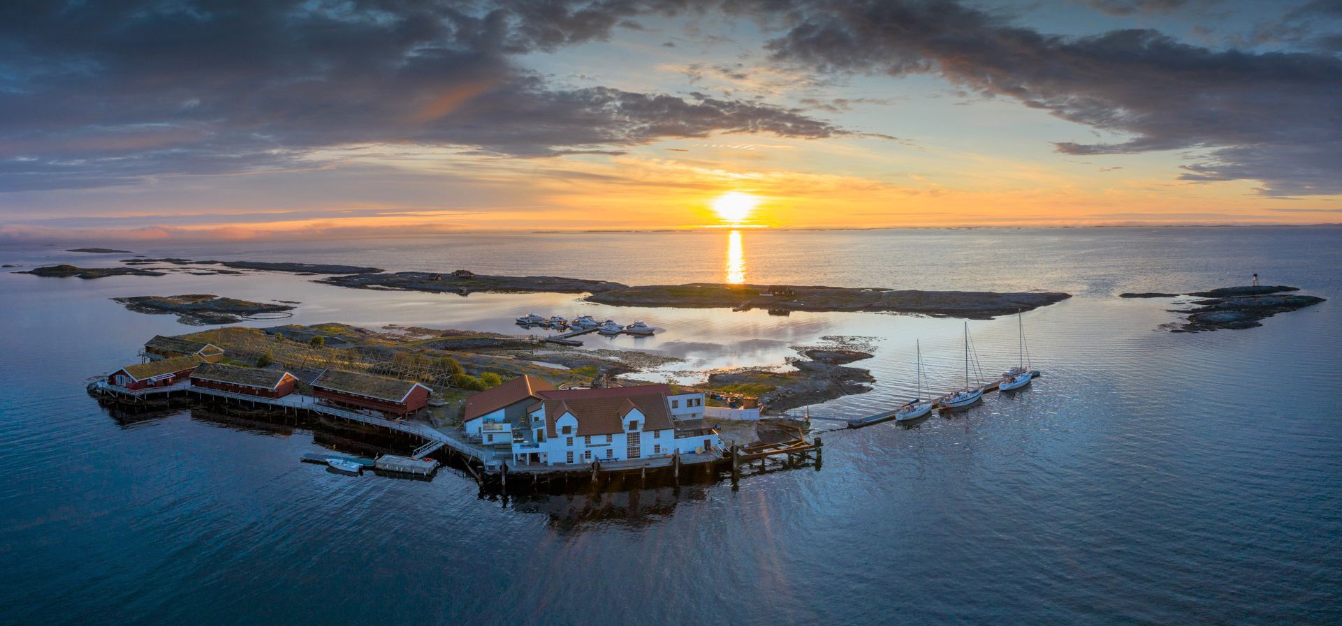 Sunset at Ringholmen island