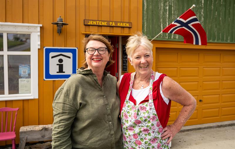 Jentene på kaien