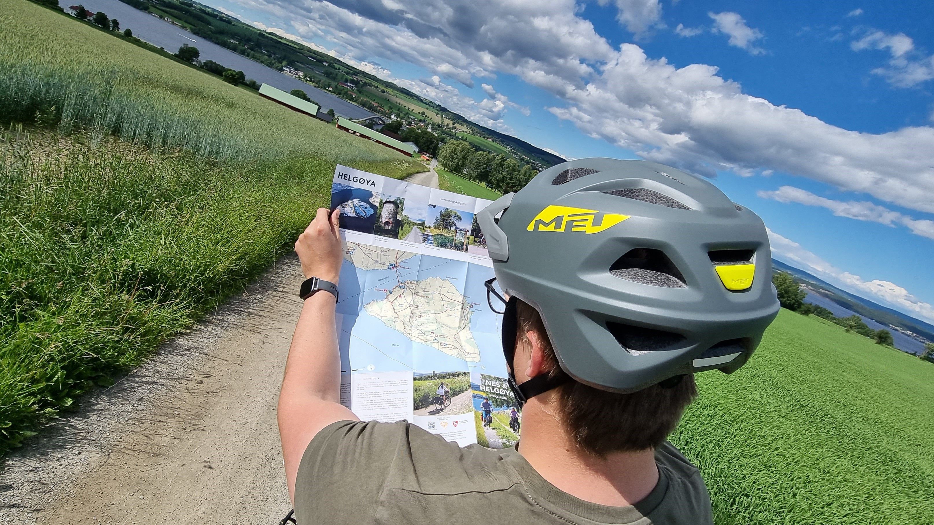 Sykkelkart over Nes og Helgøya