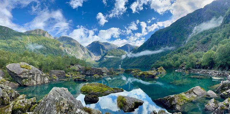 Bondhus Glacier Lake - Bondhusvatnet