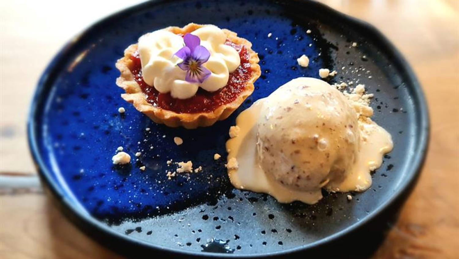 dessert hos Bjaaland bygderestaurant