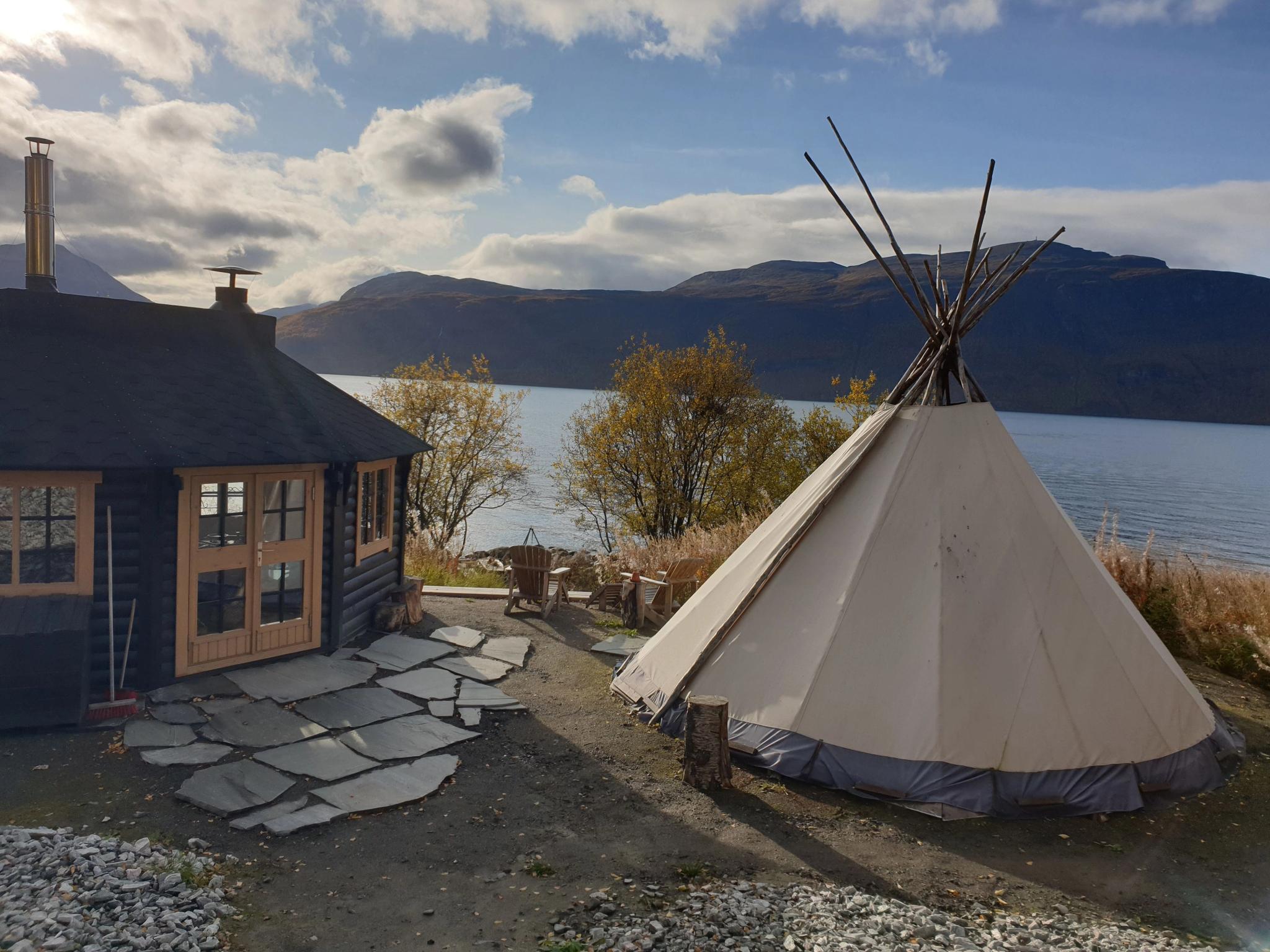 Arctic Sauna and Swimming  Experience by the Fjord - Olderdalen Ski Camp