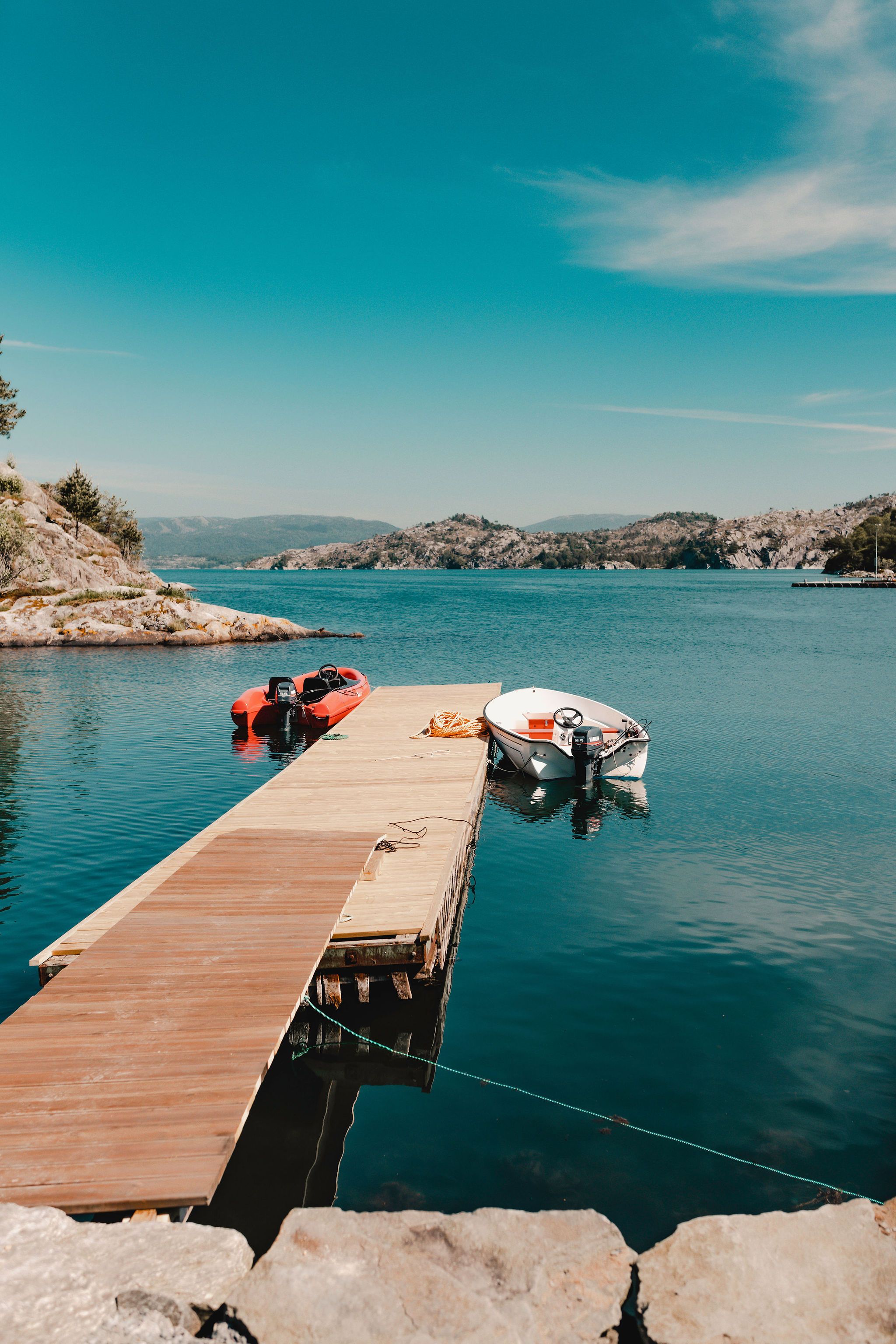 Boote bei Camp Ålfjorden © Marie Gade-Lundlie