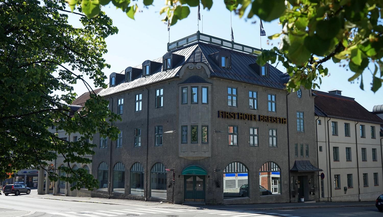 First Hotel Breiseth summer