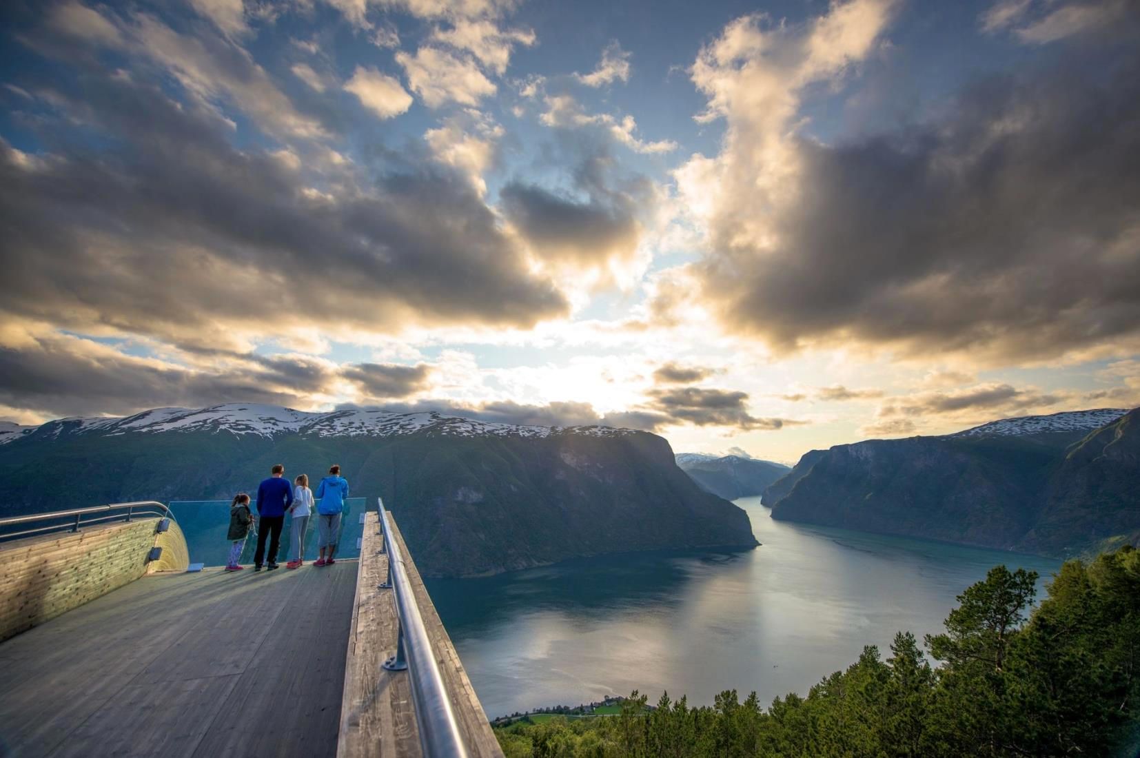 The beautiful view from Stegastein