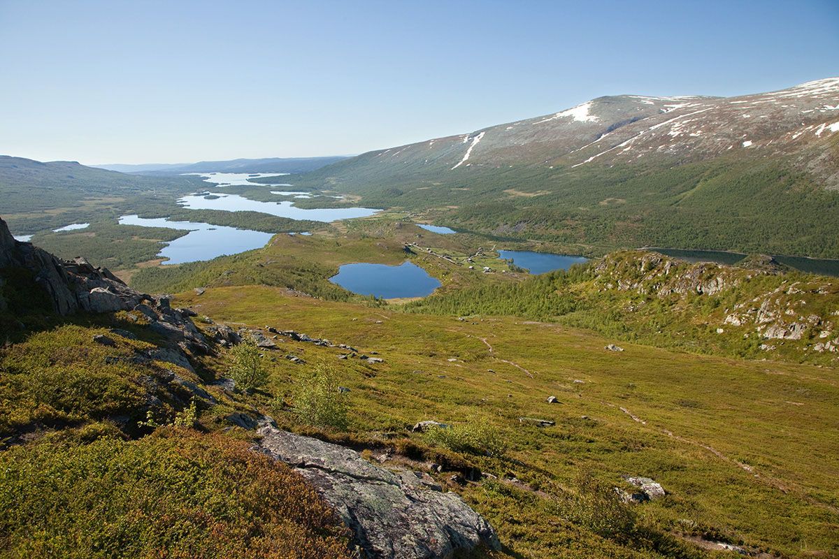 Nøsakampen, utsikt på veien opp