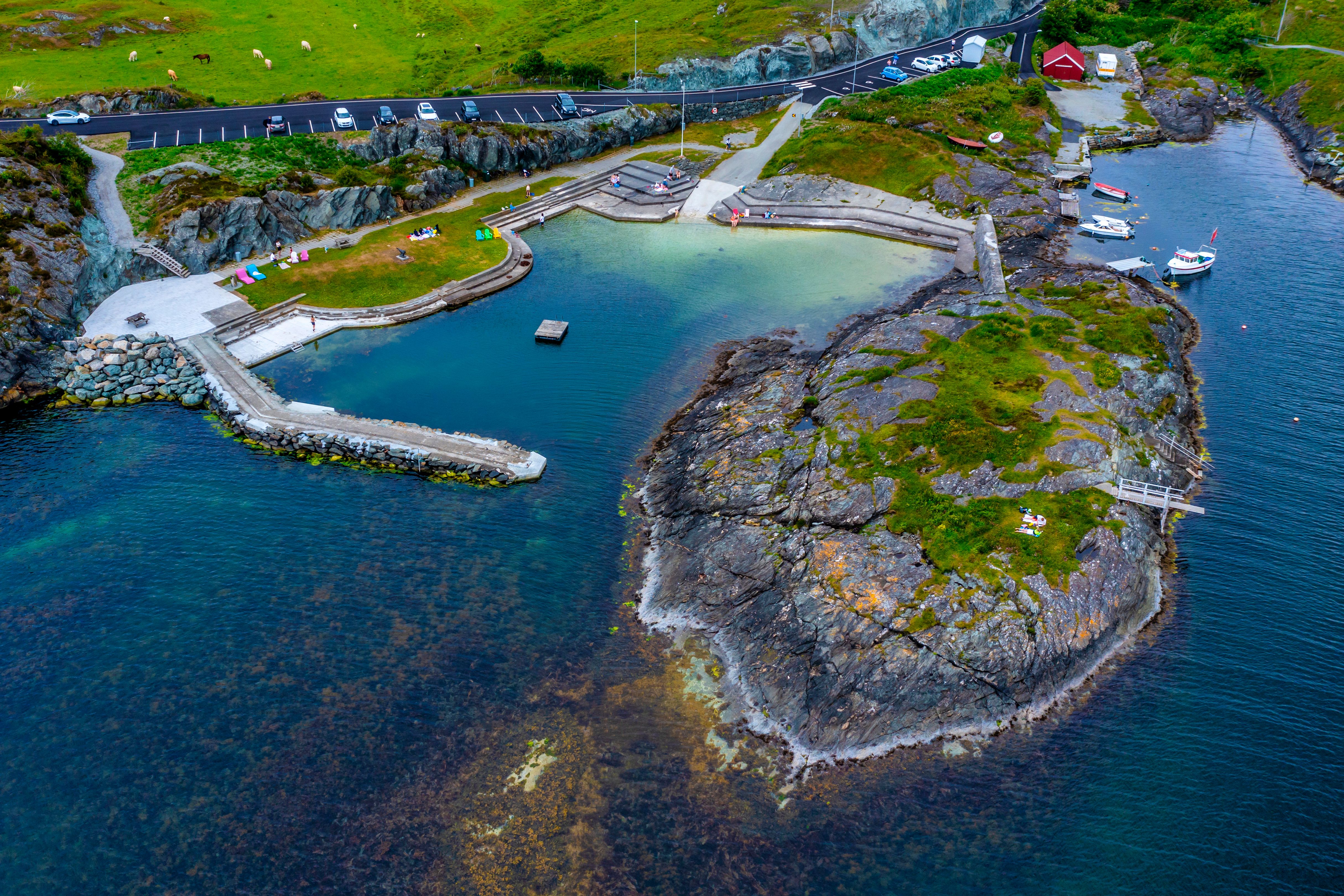 Kvalsvik bad