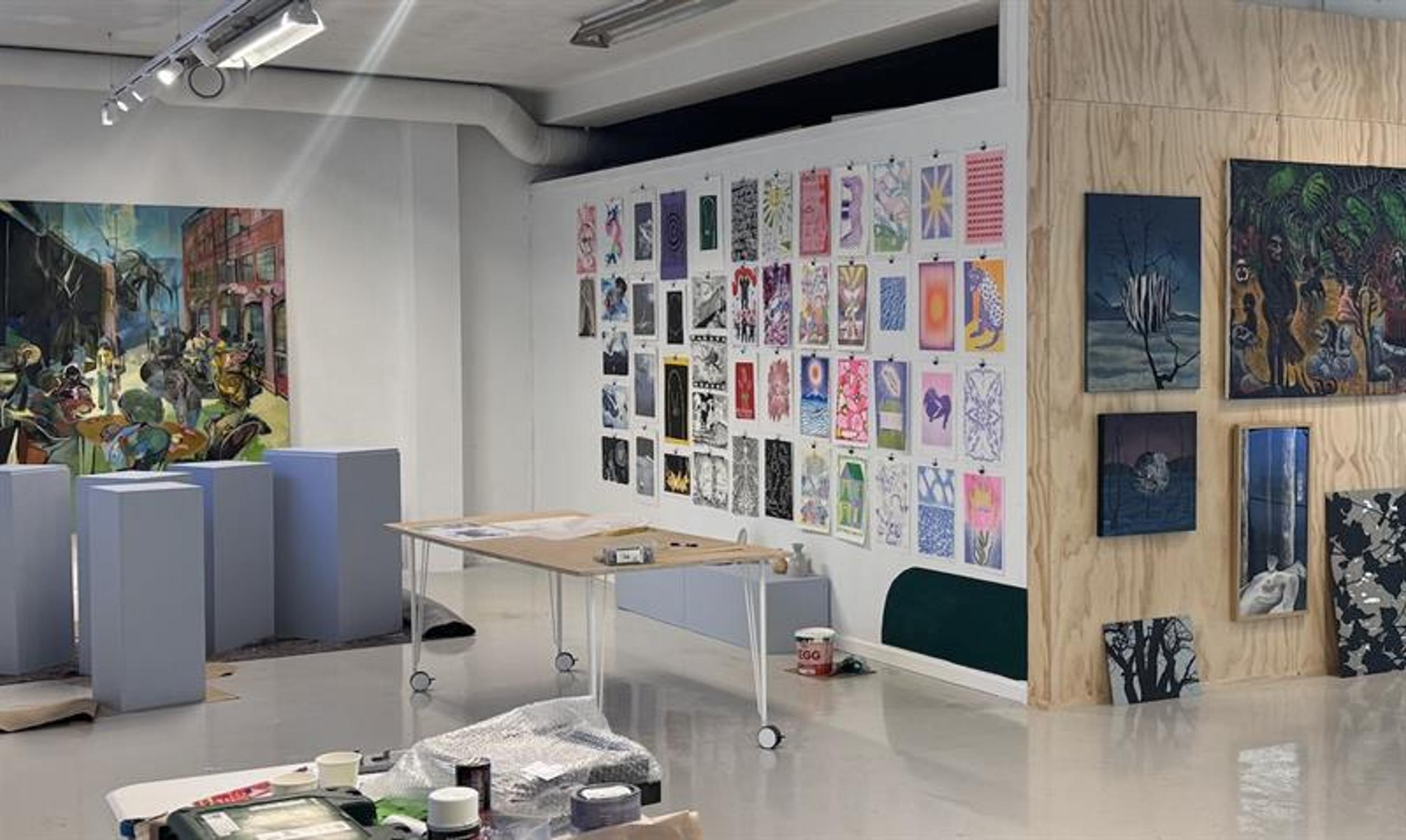 Utstillingsåpning Kunstgavekortet Salong 2026