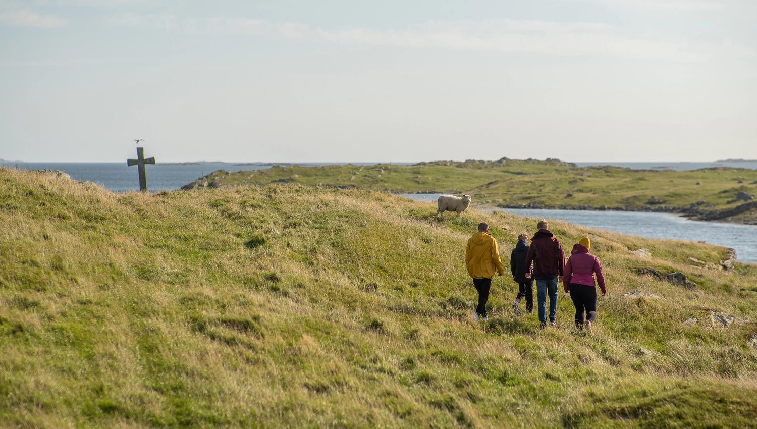 Hiking towards the Stone Cross