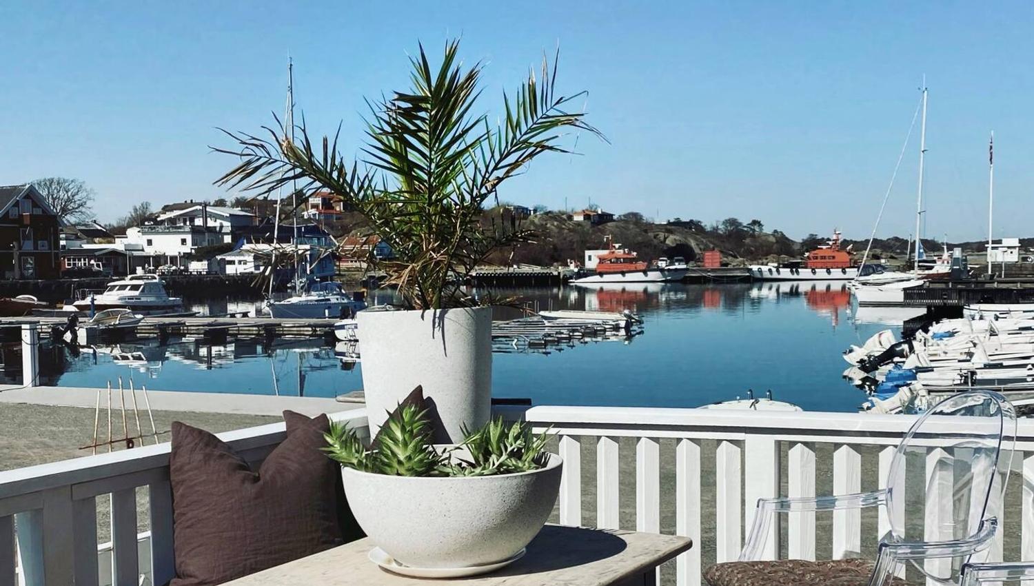 Outdoor furniture