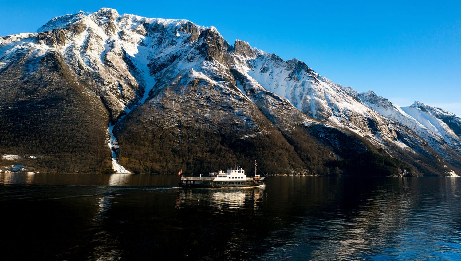 MS Bruvik i Hjørundfjord