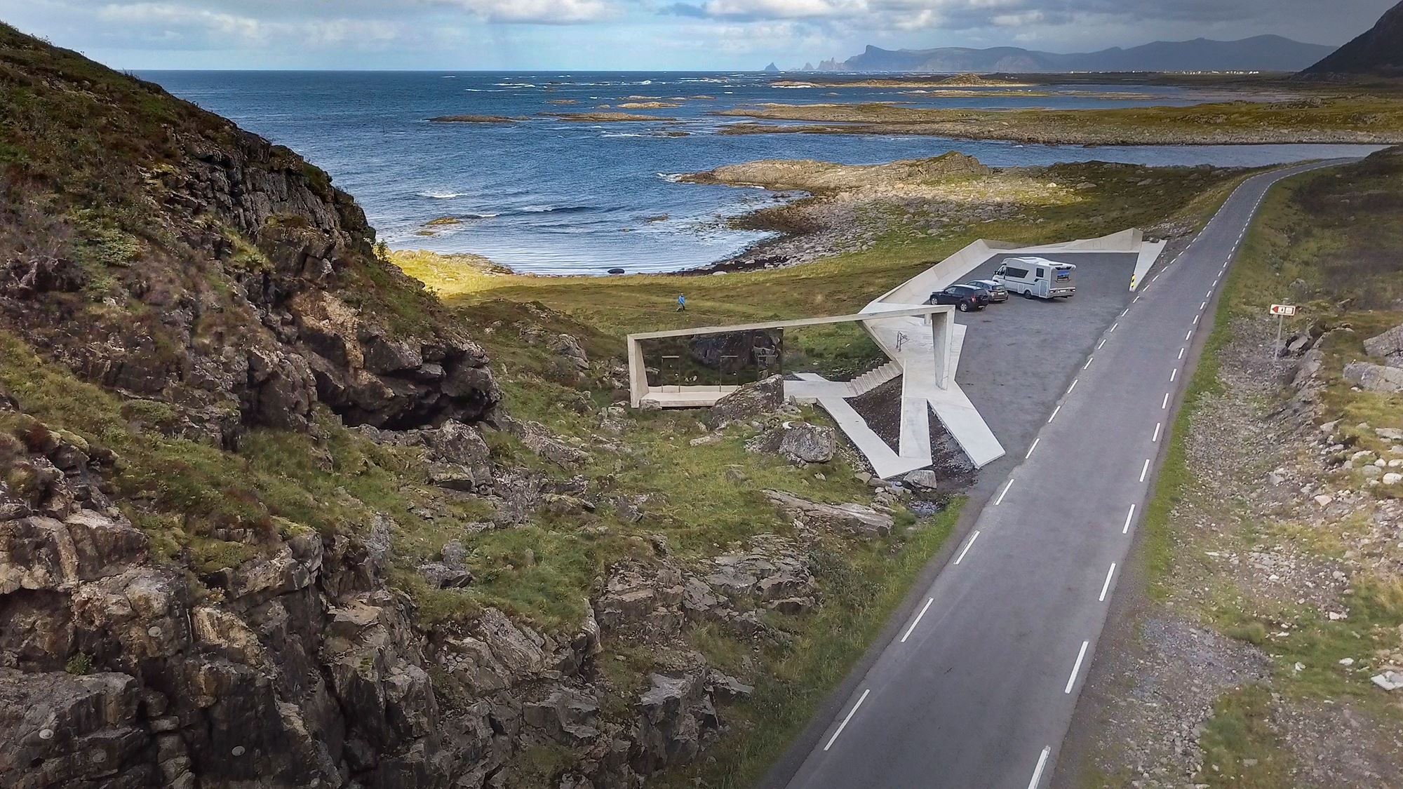 Bukkekjerka rasteplass ved Nordmela, Nasjonal turistveg Andøya. 