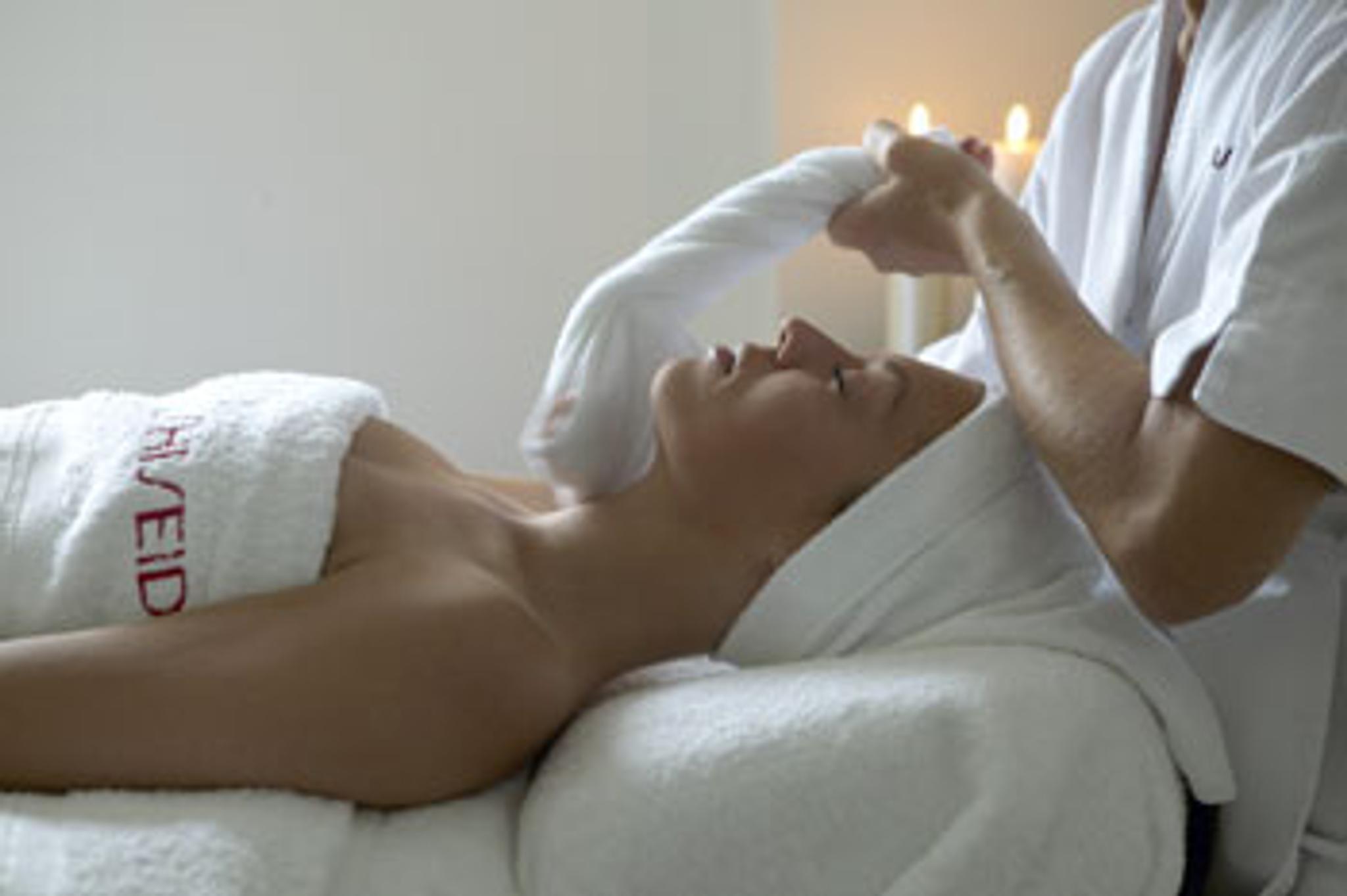 spa på dr holms
