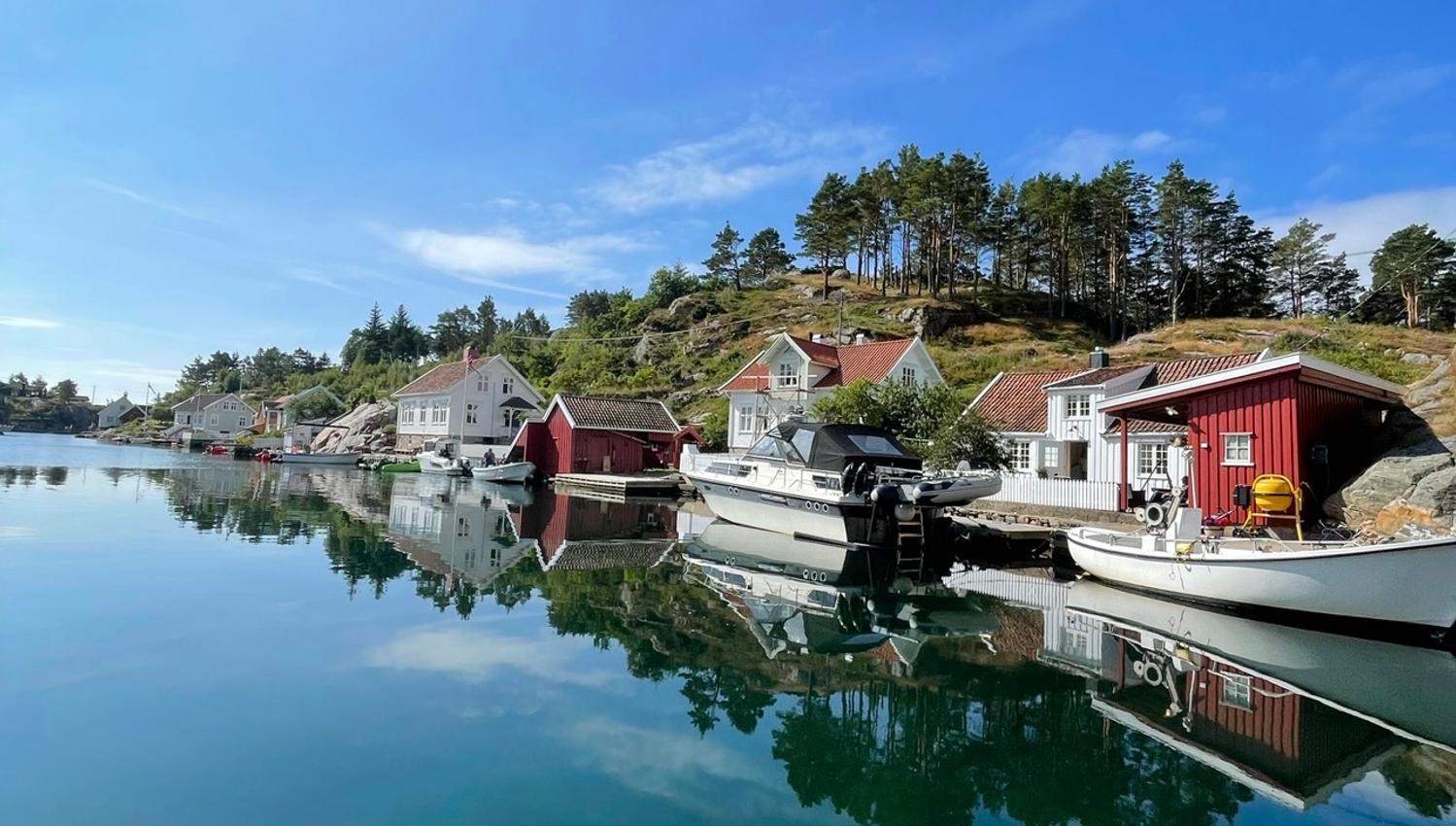 View of the houses near the water