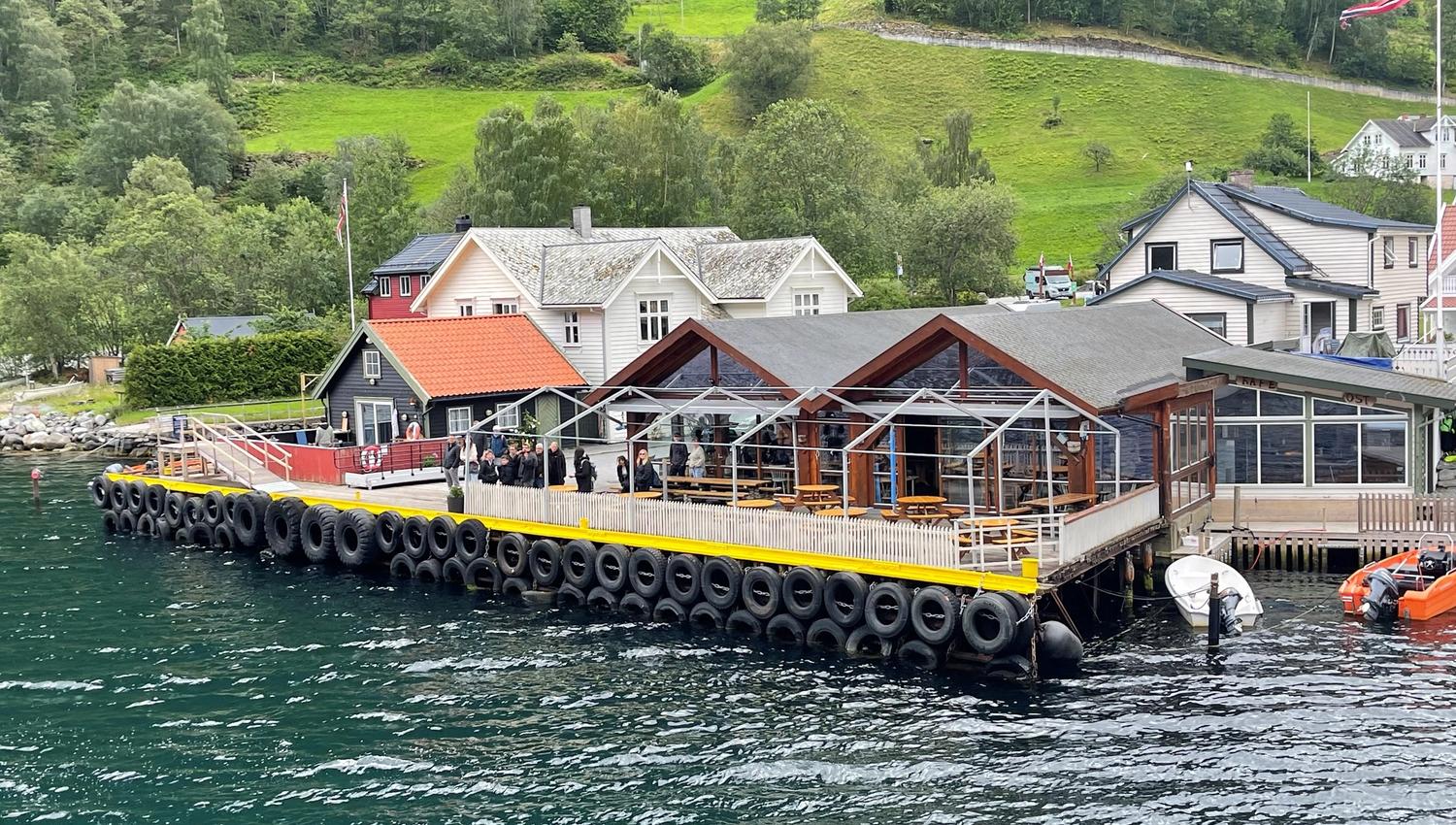 Undredal Bryggje Restaurant