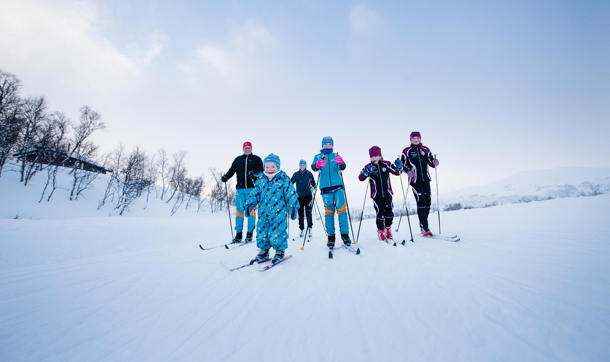 Familie på langrensski i Skaret, Oppdal