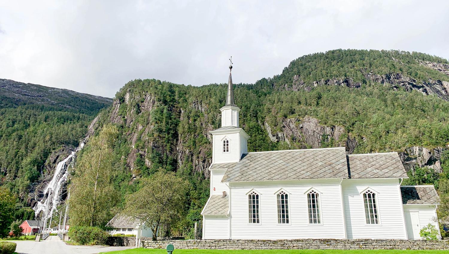 Modal church