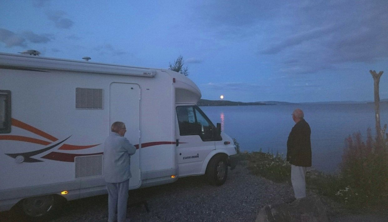 Bobilparkering Gjøvik Marina, ved Mjøsa 3
