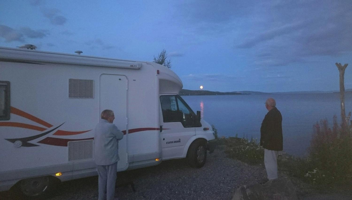Bobilparkering Gjøvik Marina, ved Mjøsa 3