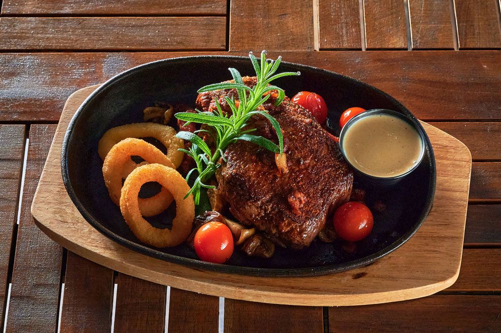 entrecote is served at Jimmy's Restaurant and Bar in Porsgrunn 