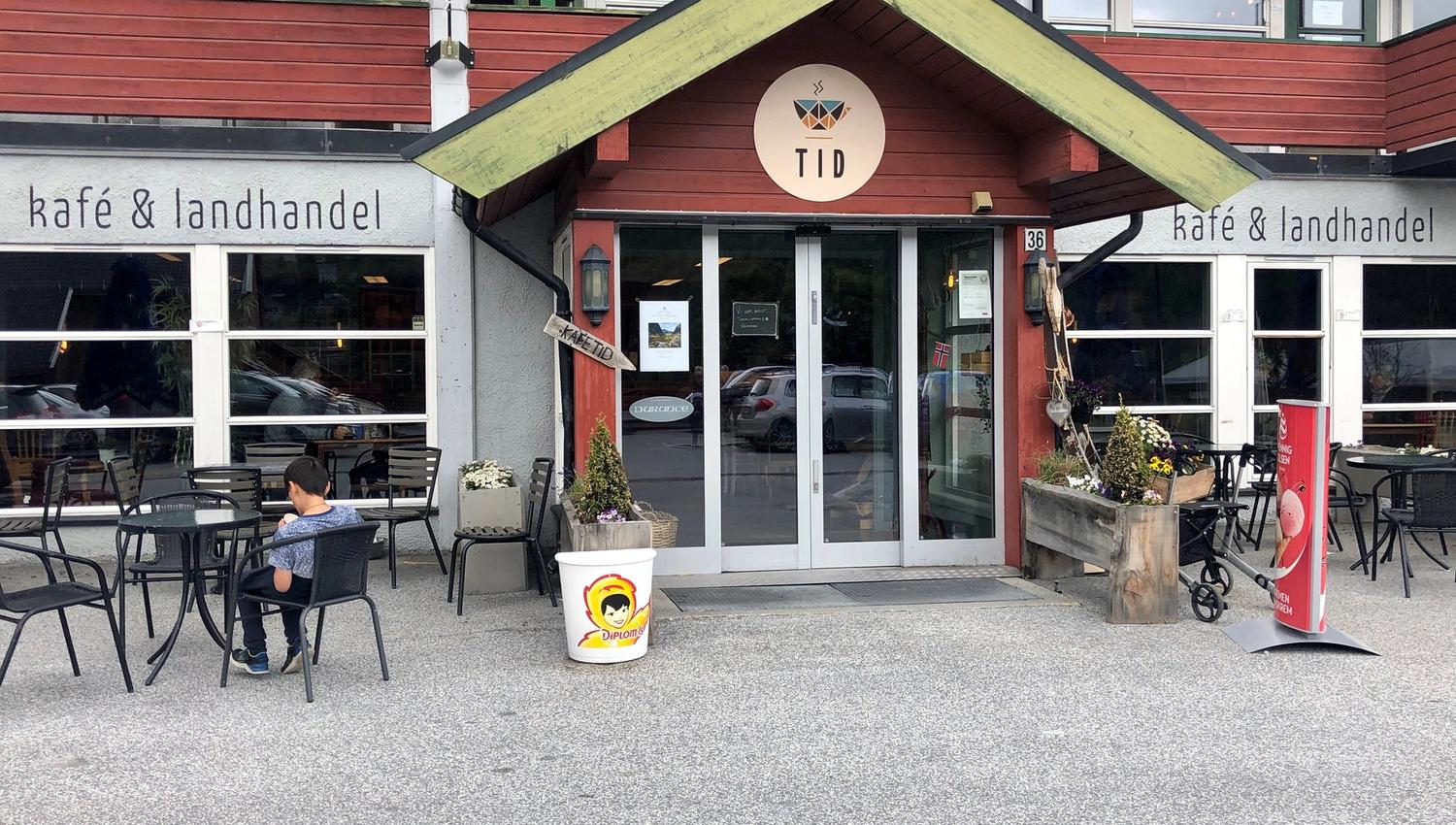 TID kafé og landhandel