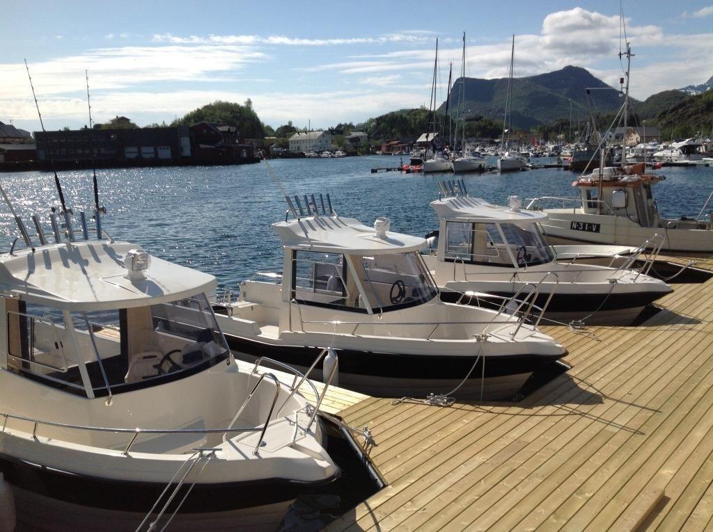 Boat rental in Svolvær