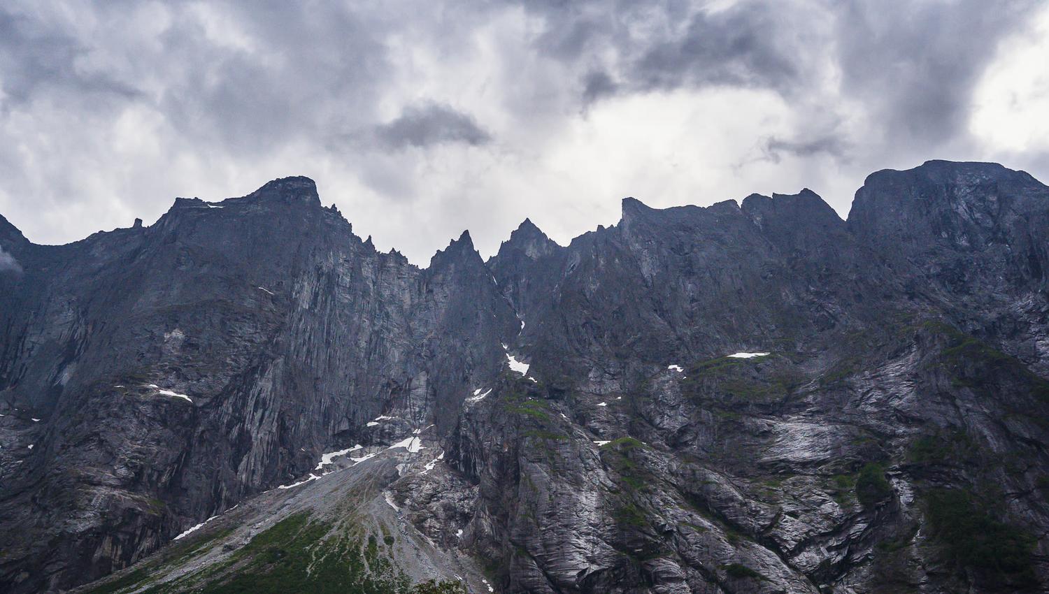 Trollveggen towers over the trail and sets the dramatic scene.