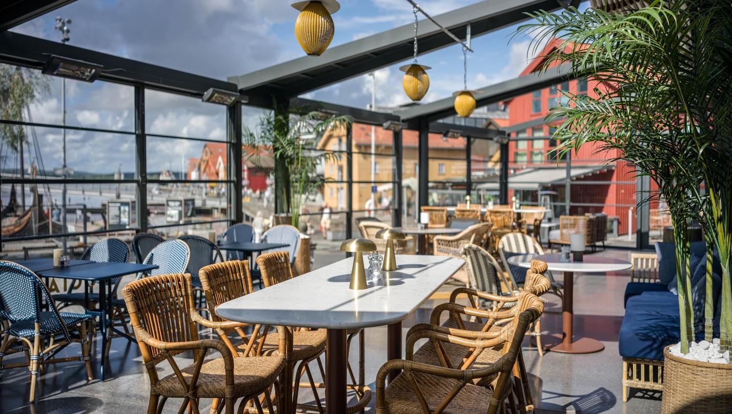 The Social Bar & Bistro with glass roof