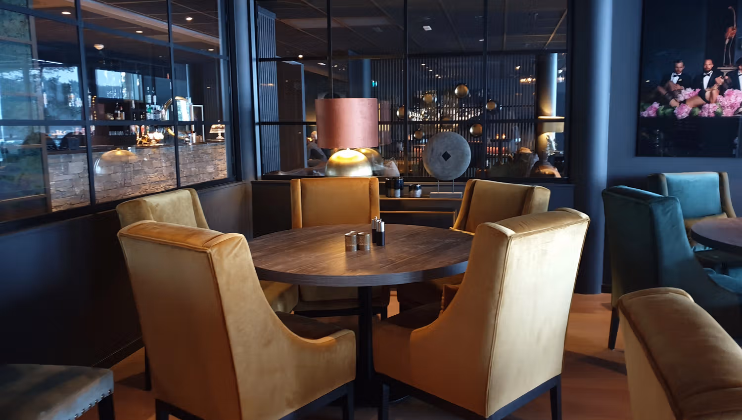 Good sitting area inside