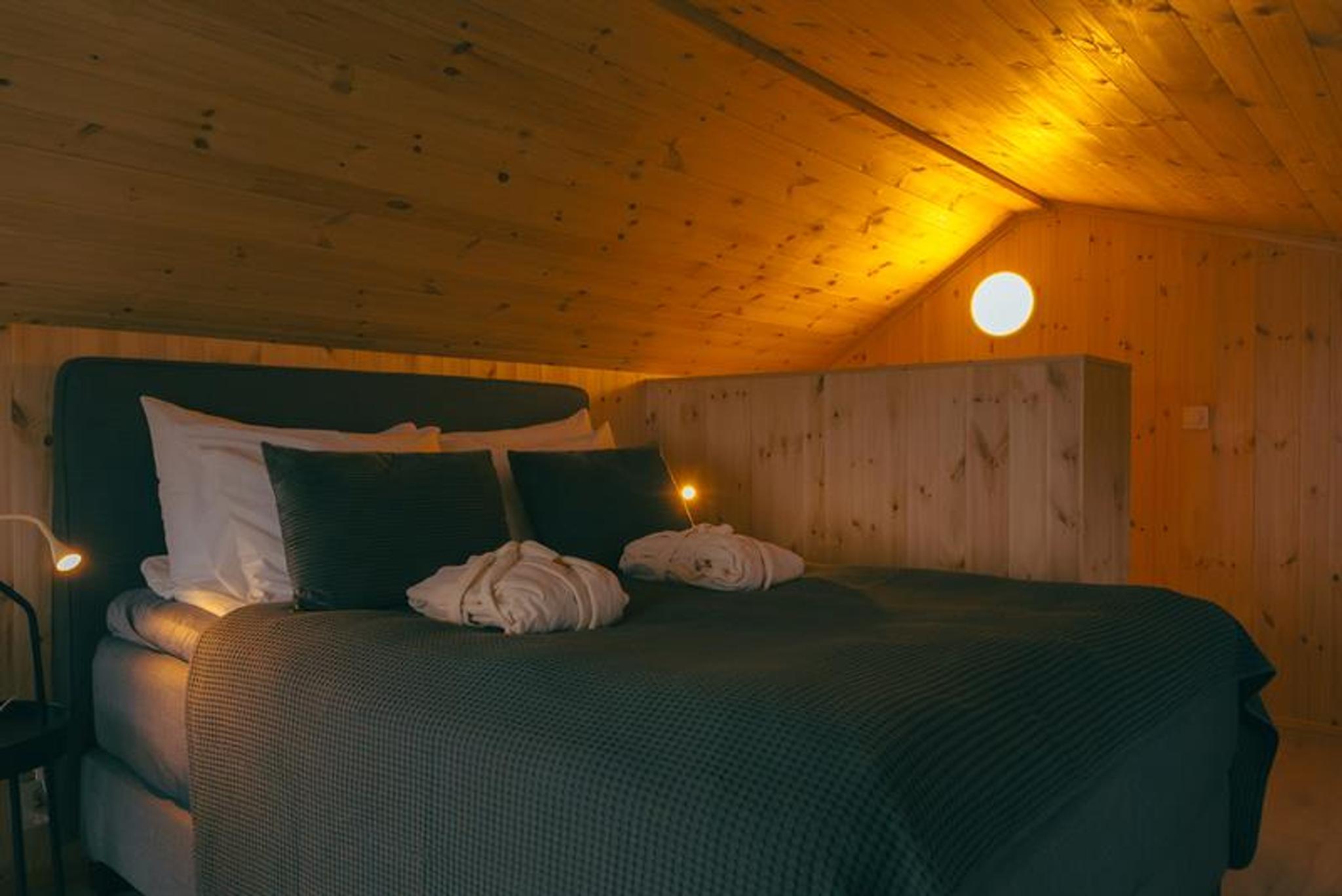 Hille Island Retreat