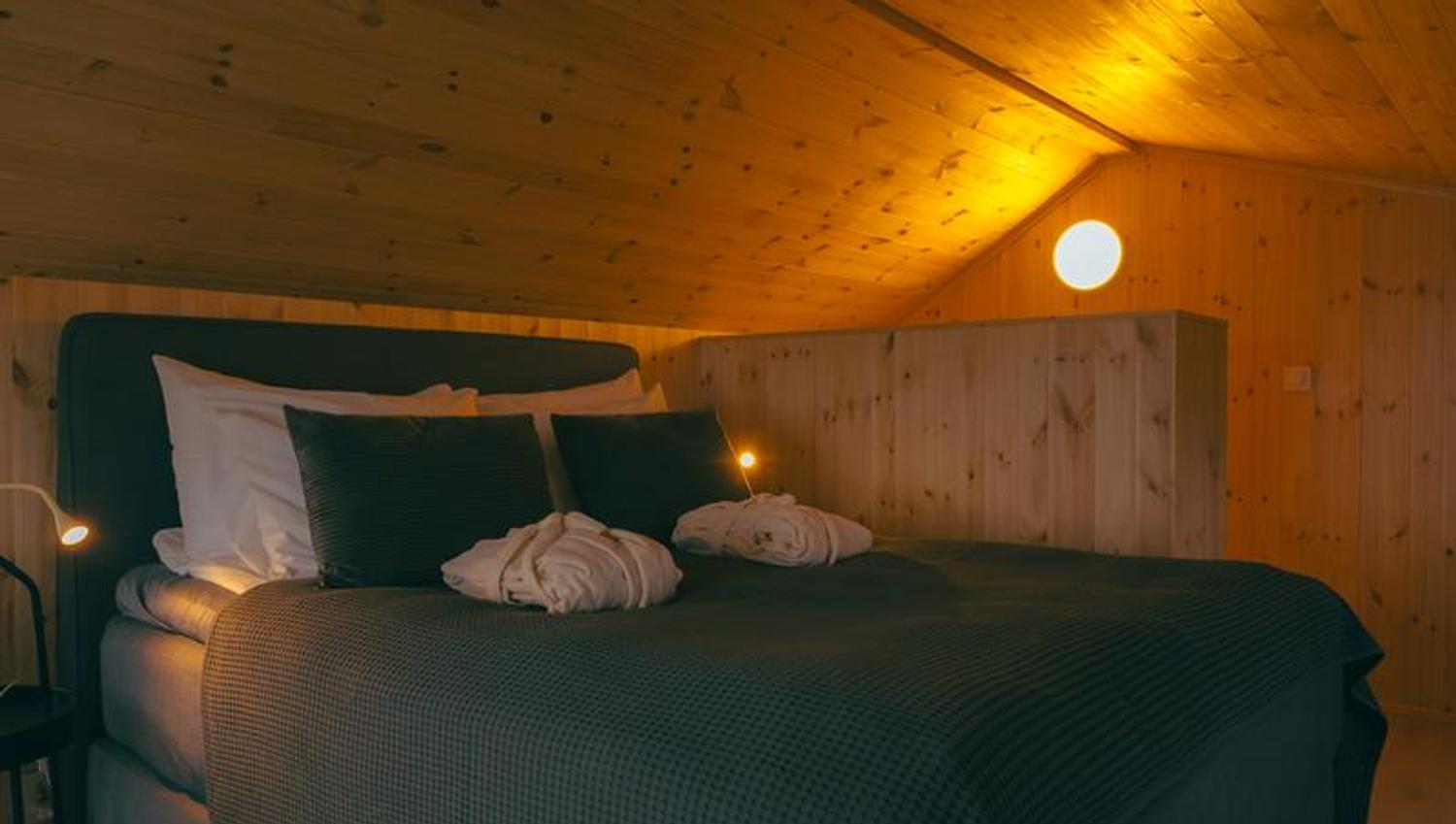 Hille Island Retreat