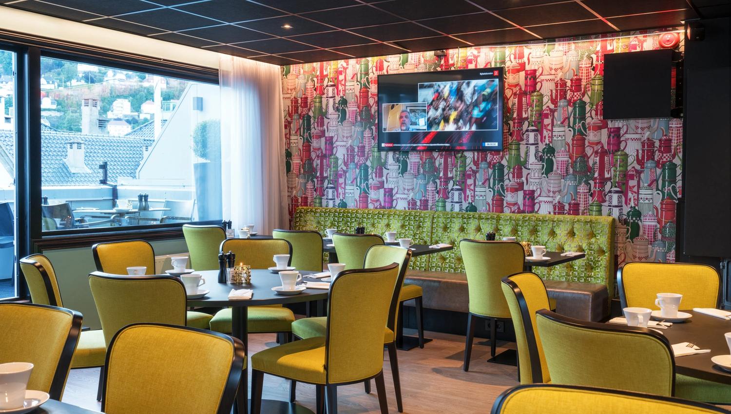 Breakfast at Thon Hotel Bristol