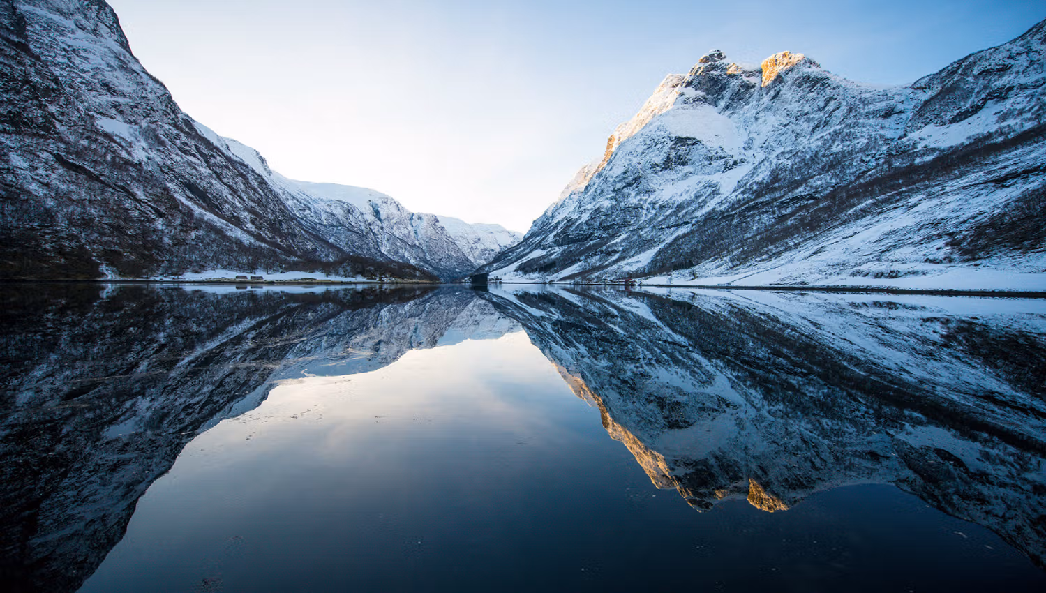 Fjord Cruise Nærøyfjord