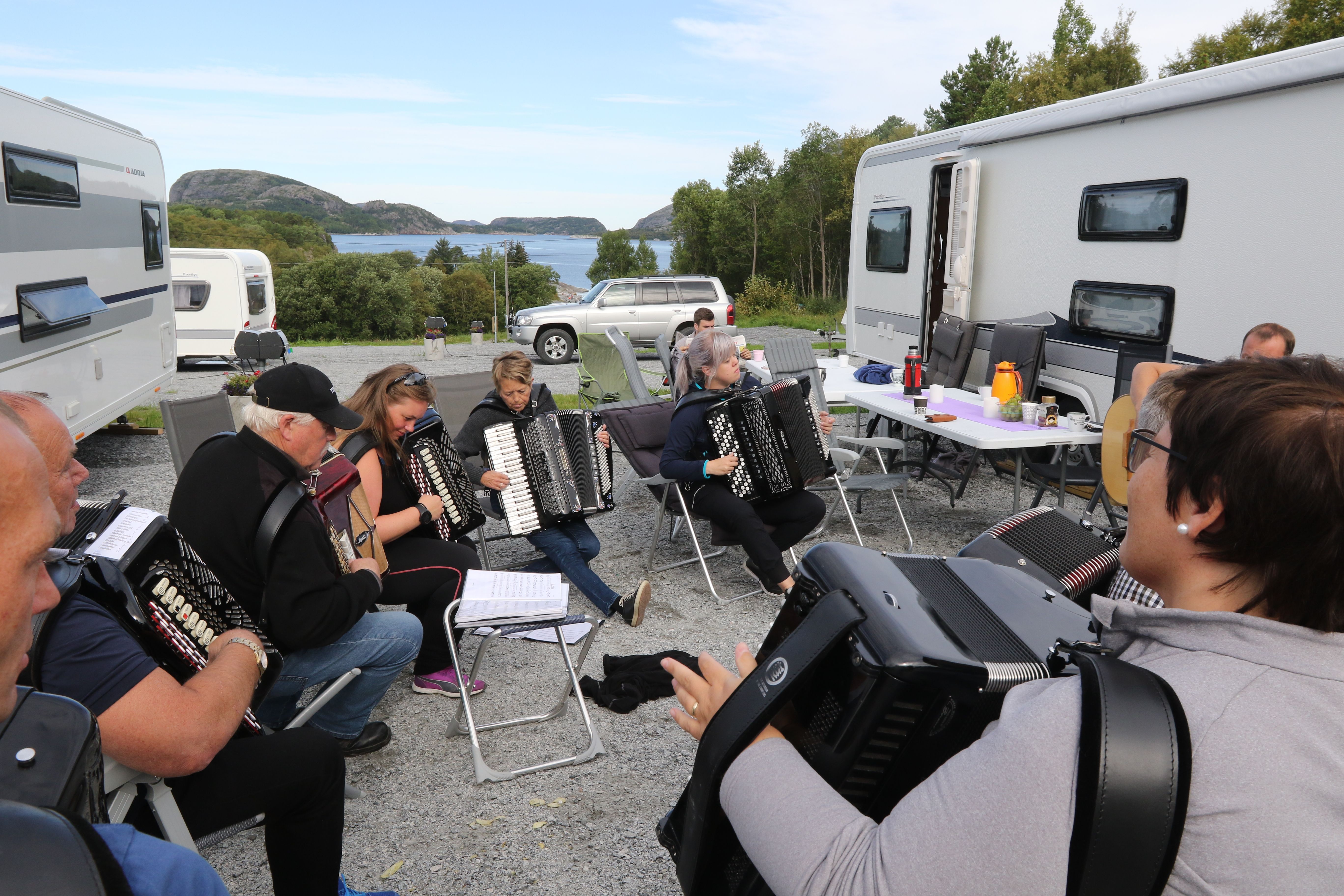 Trekkspilling ved Flatanger Camping