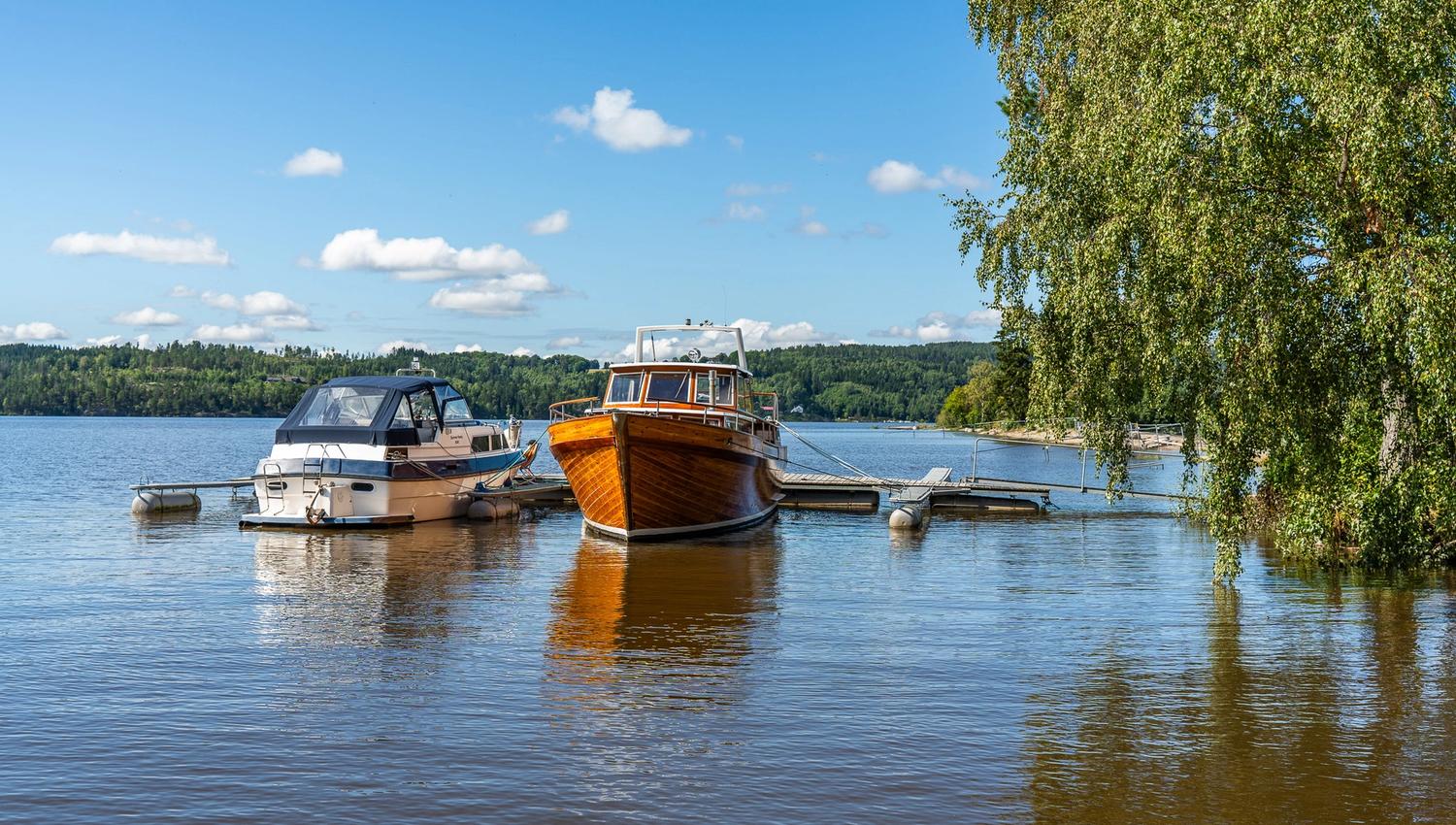 Båtbryggene på Sandstangen