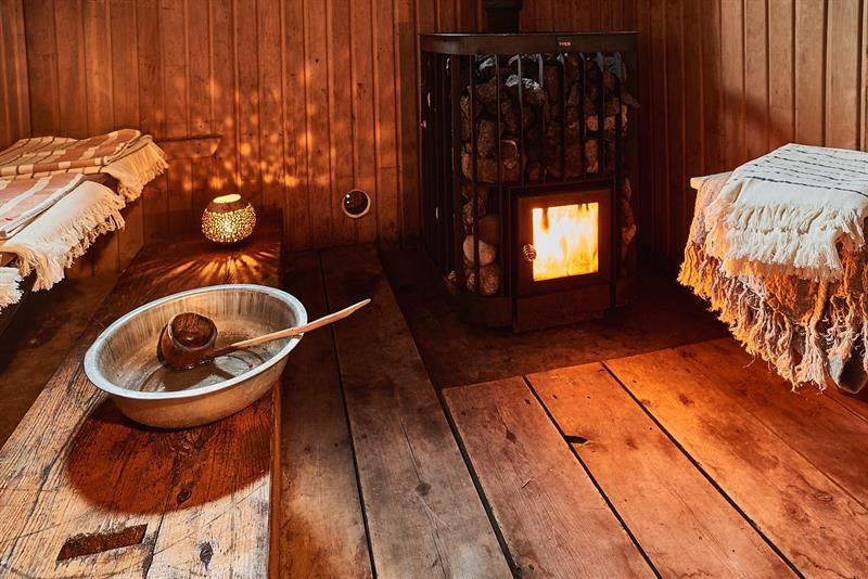 Equiment for sauna experience