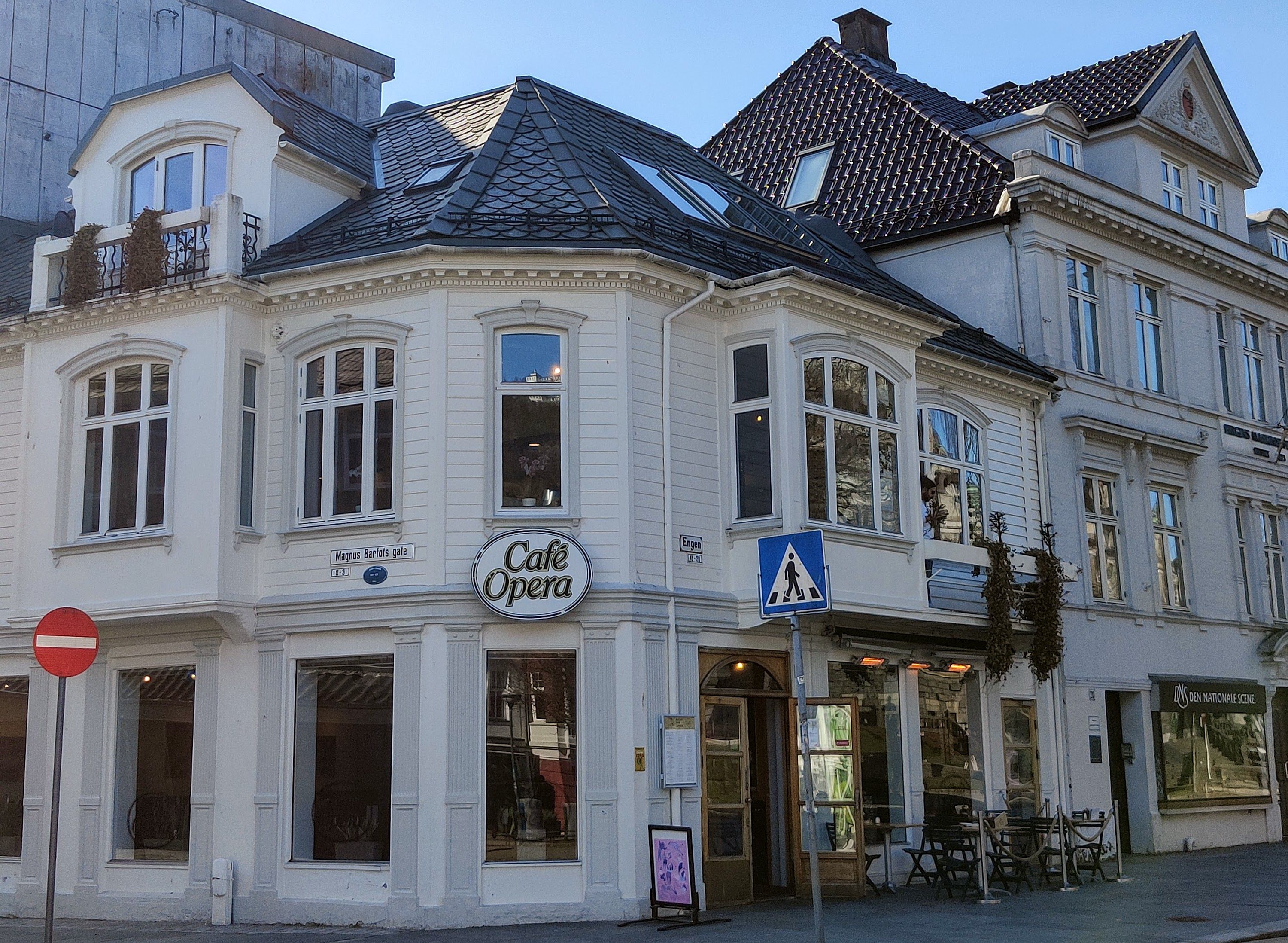 Café Opera