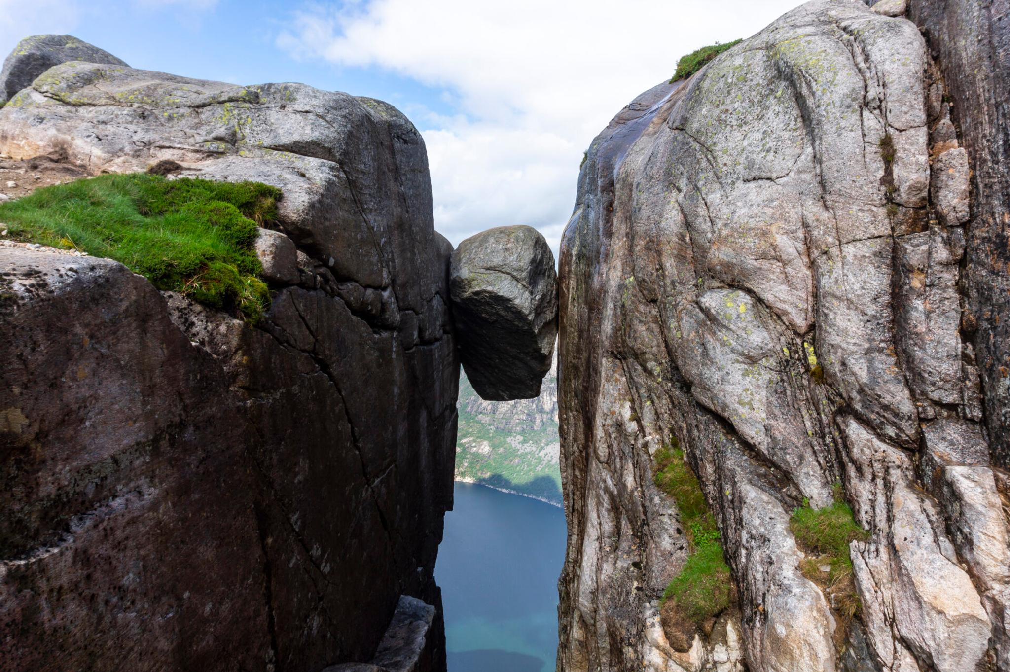 Hike around Lysefjorden