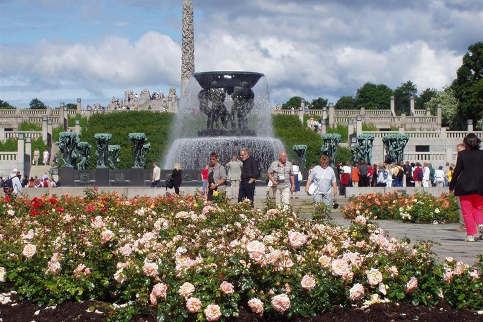 The fountain in front of the Monolith.