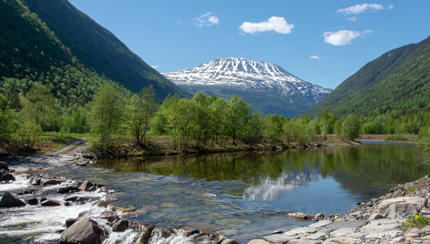 Gaustatoppen thrones majestically over the town Rjukan.