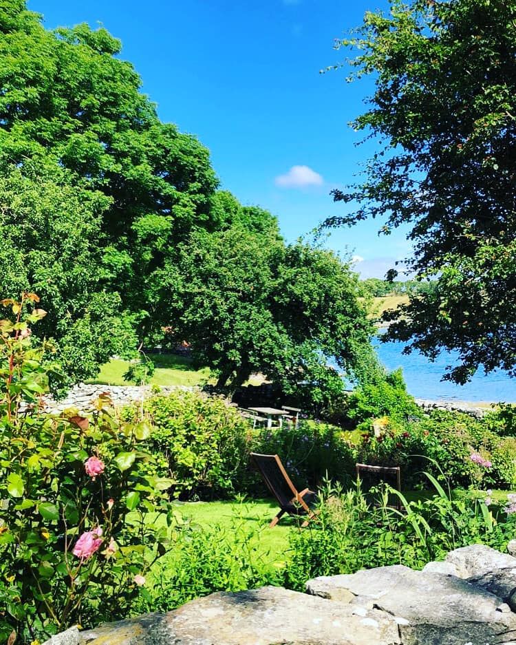 The gardens at Persahuset