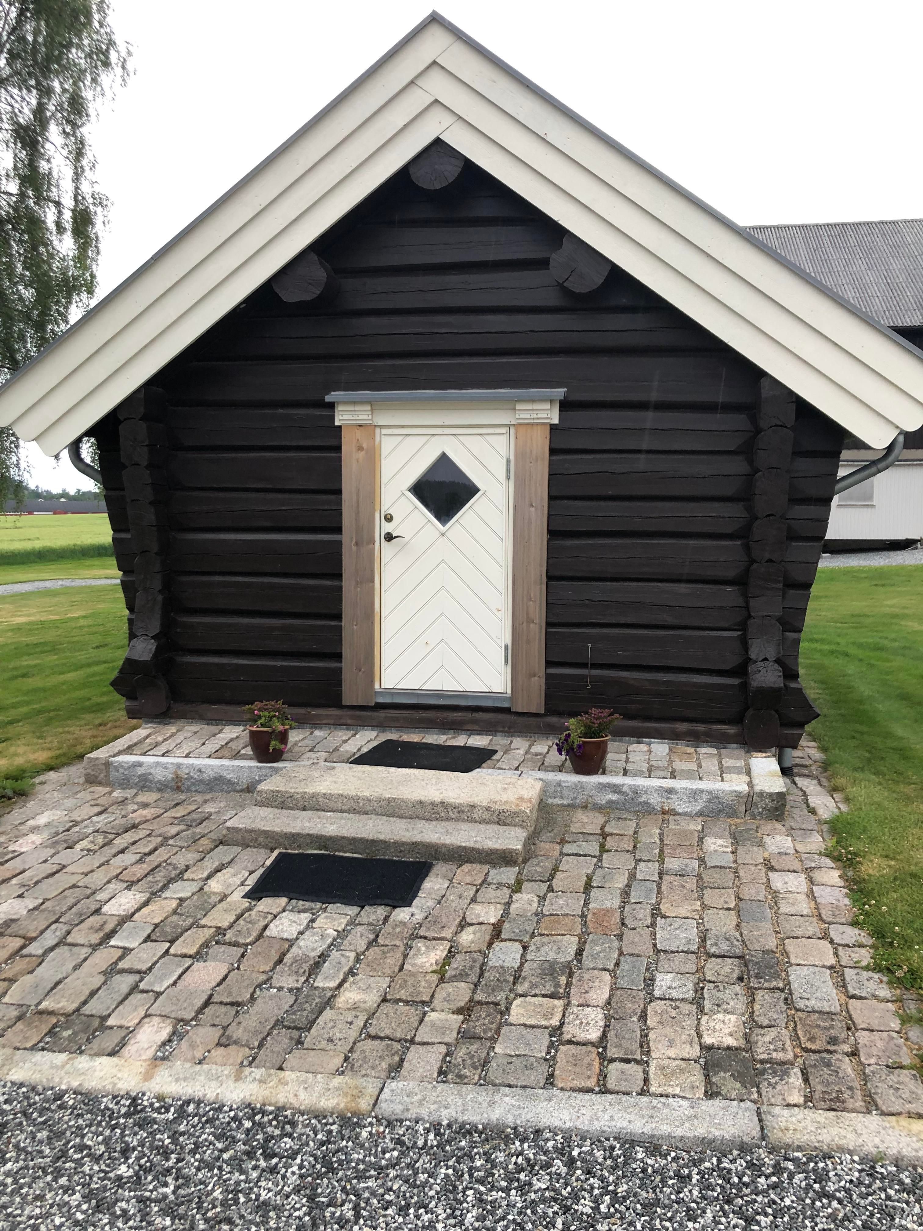 Inngangsdør lekestue trimrom