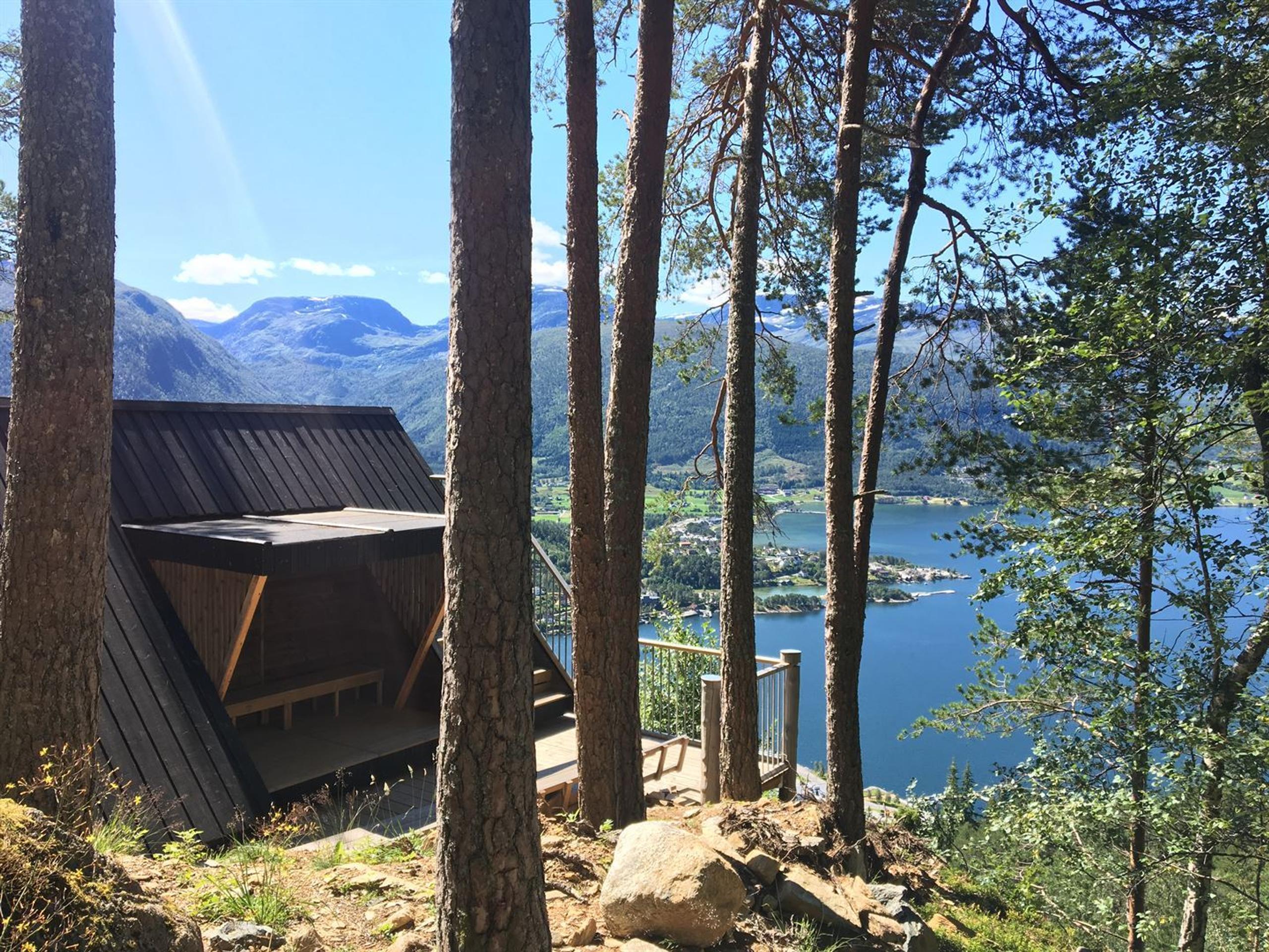 Dagsturhytta | Gloppen