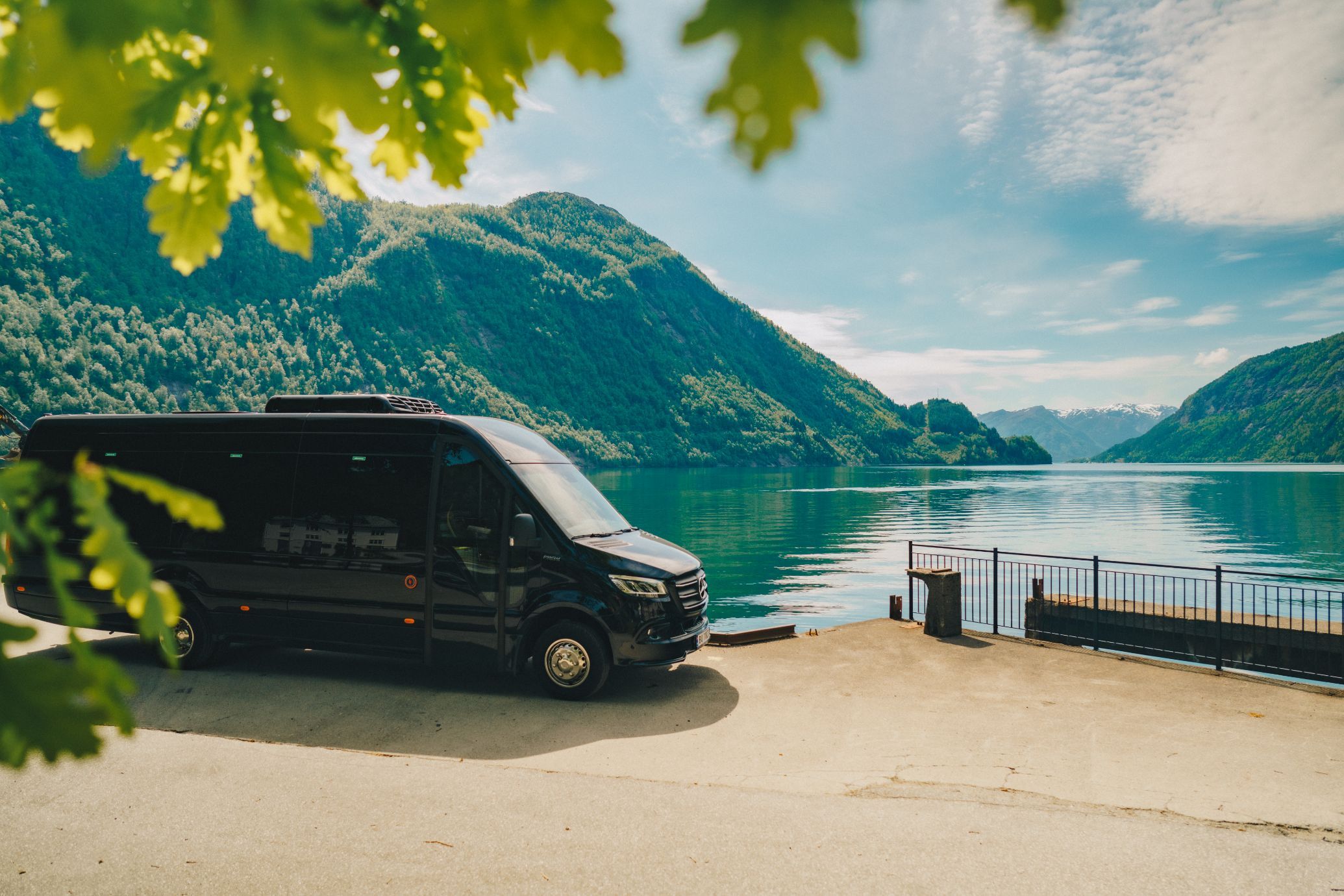 Minibus rental Fjordrive 