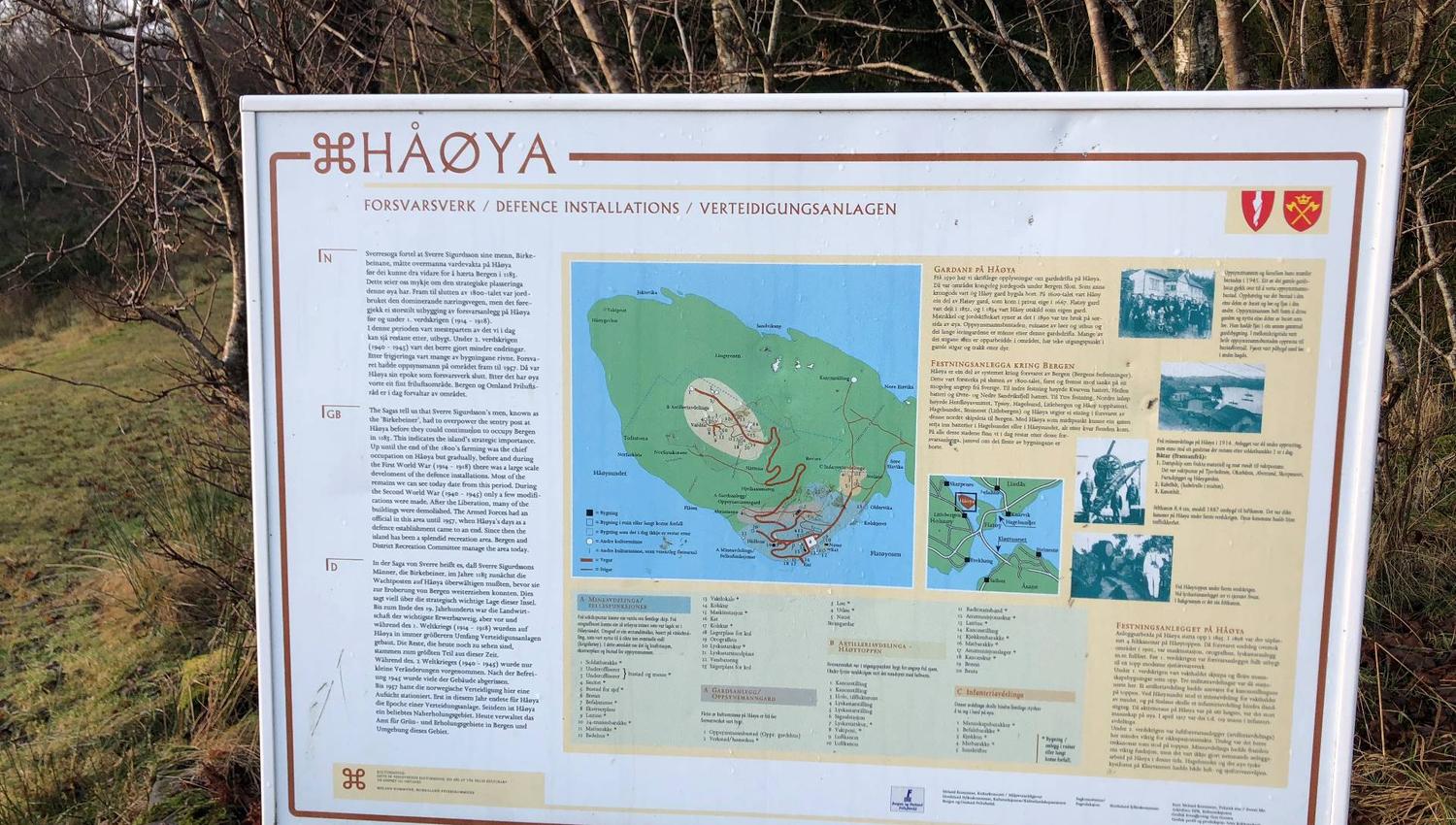Infoskilt på Håøyna_resized